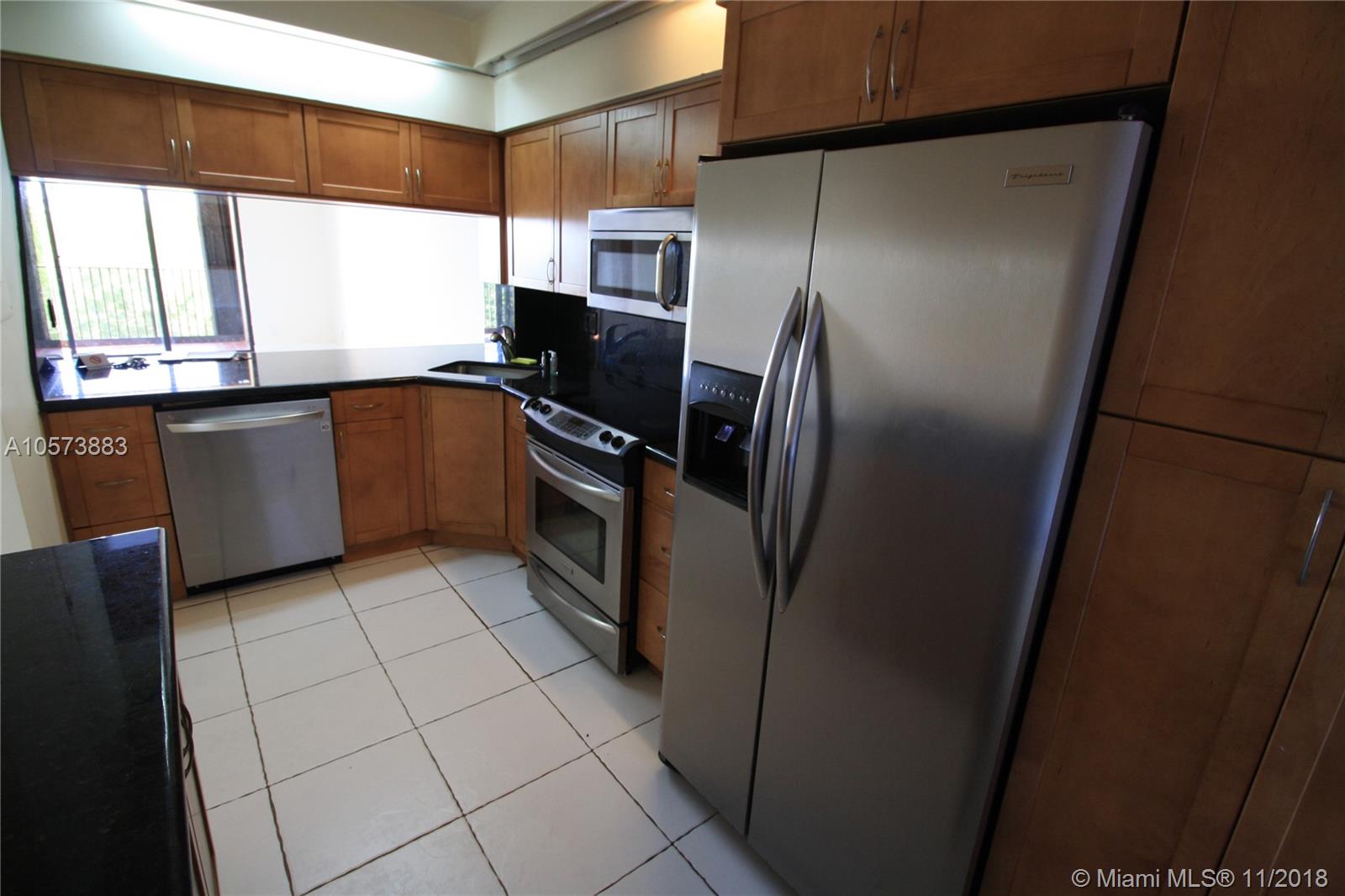 EVERGLADES CLUB CONDO - Residential Lease