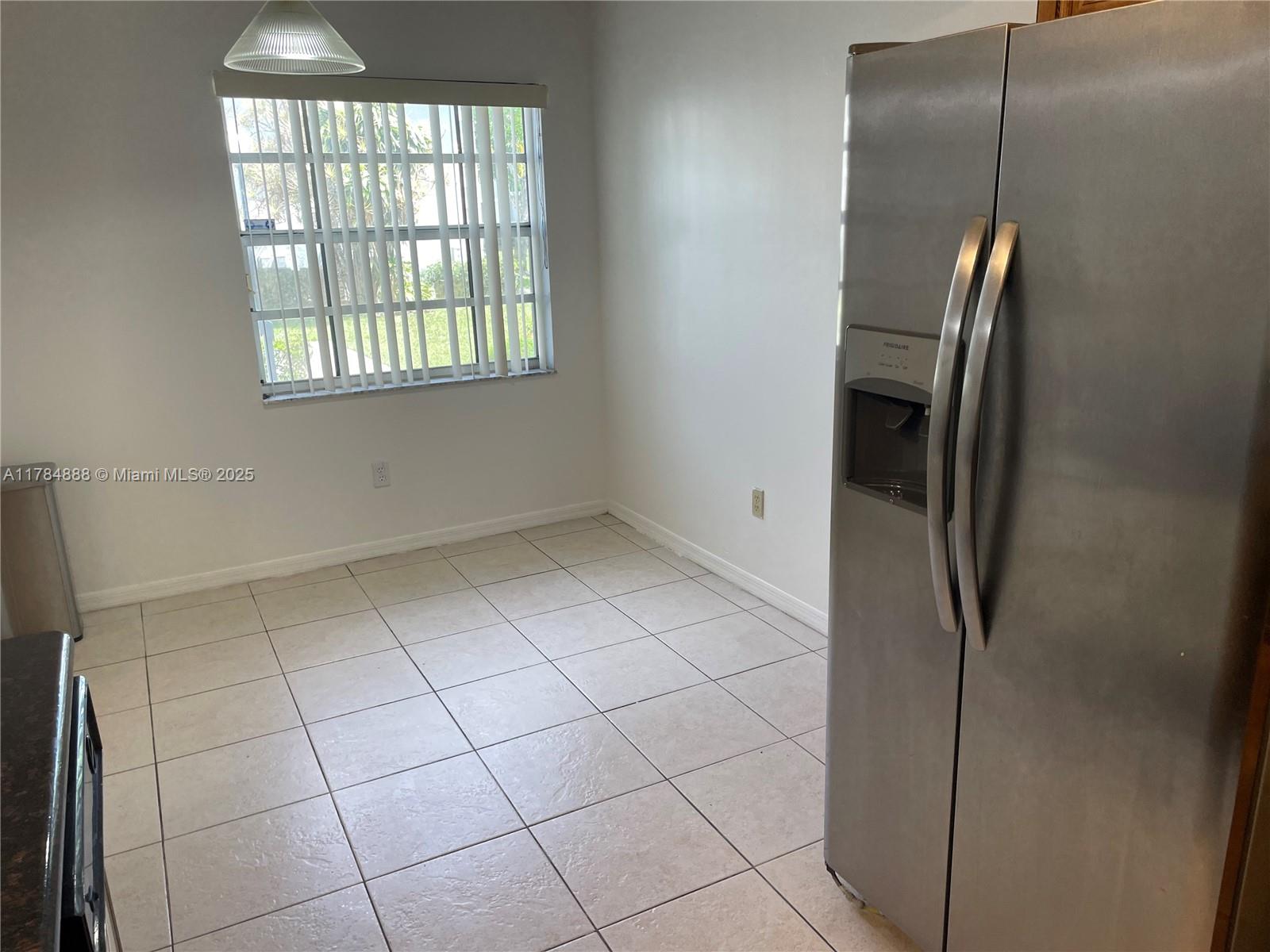 443 NE 210th Cir Ter 102-21