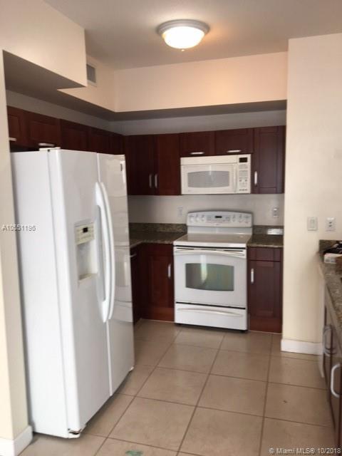 DOWNTOWN DADELAND CONDO N - Residential Lease