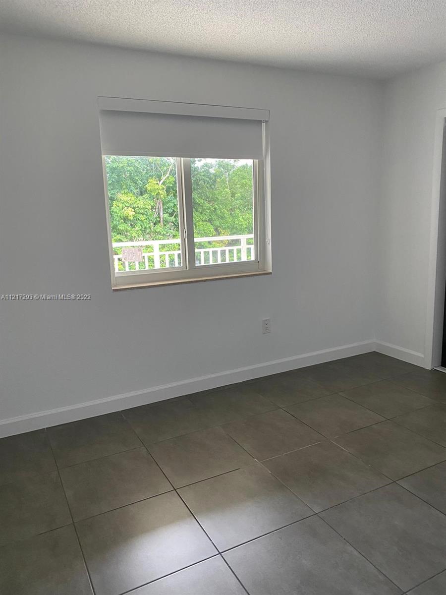 CORAL GATE EAST CONDO - Residential Lease