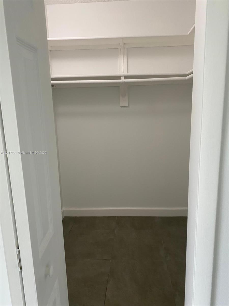 CORAL GATE EAST CONDO - Residential Lease