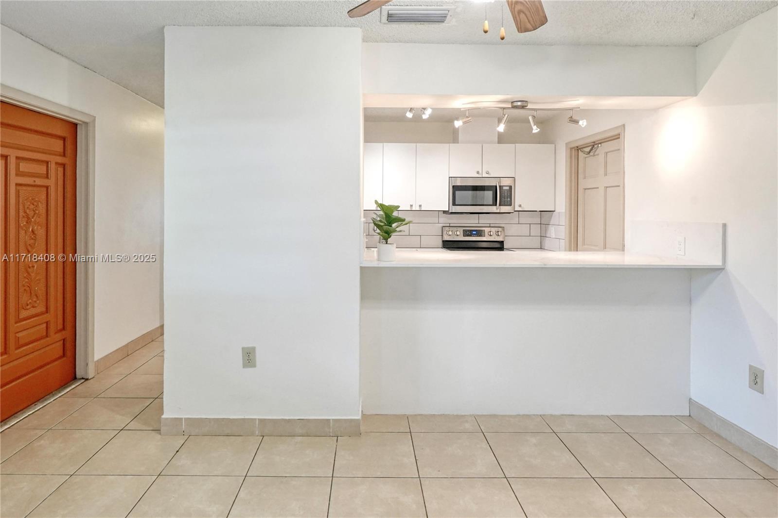 PERCIVAL GARDENS 1ST ADDN - Residential Lease