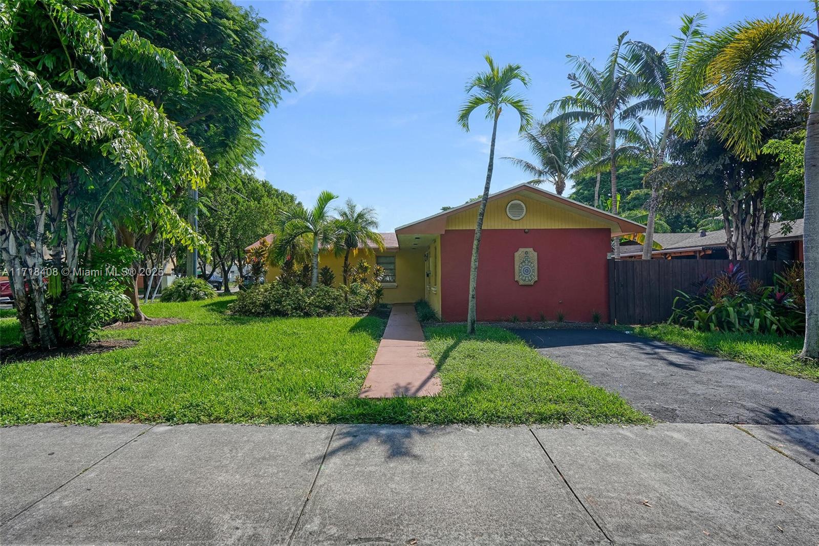 PERCIVAL GARDENS 1ST ADDN - Residential Lease