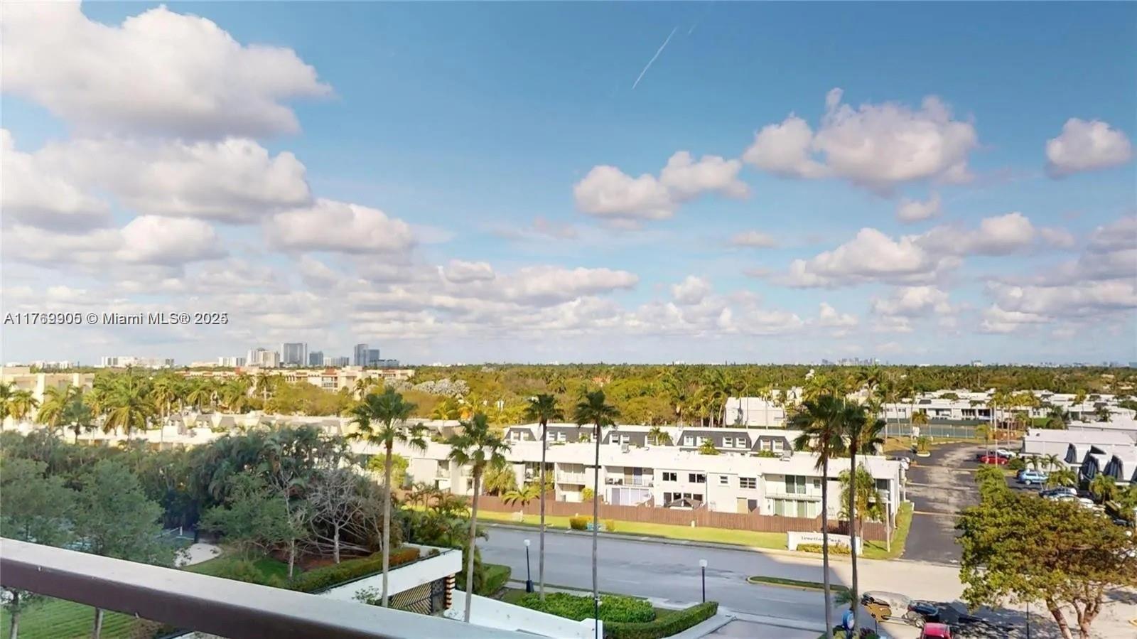 OLYMPUS CONDO PHASE - Residential