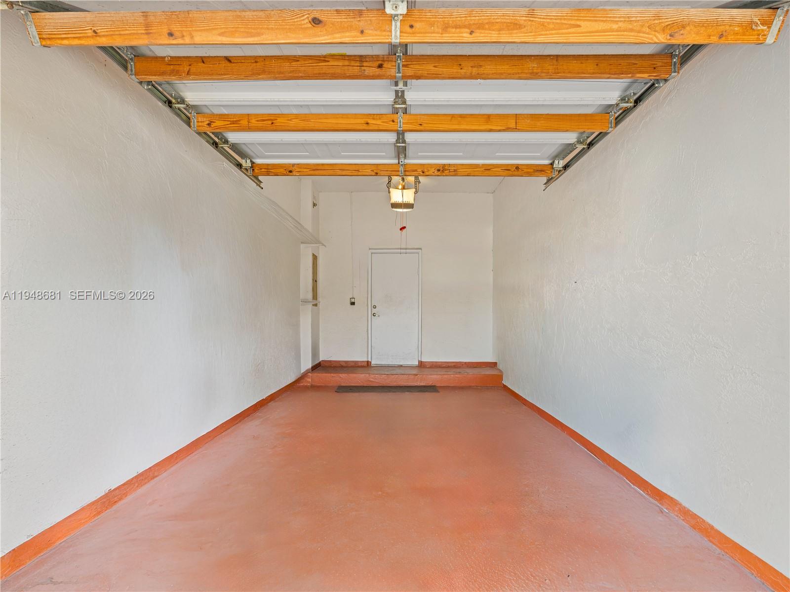 LOMBARDY REPLAT - Residential