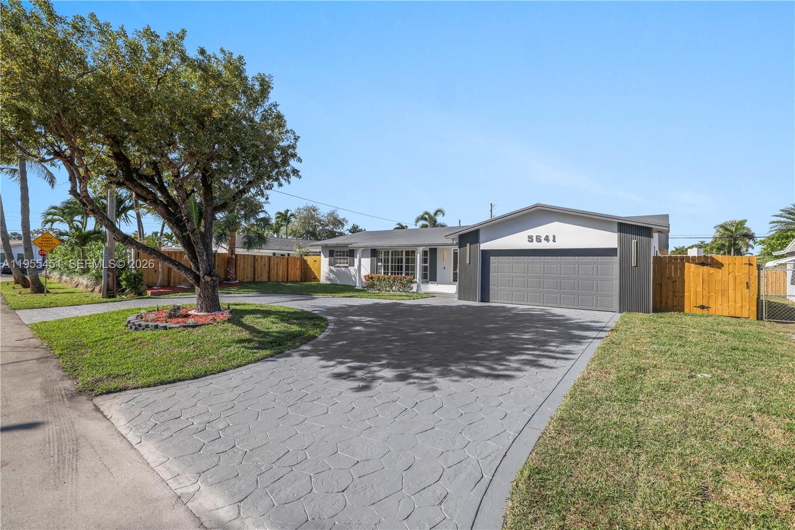 CORAL HIGHLANDS - Residential