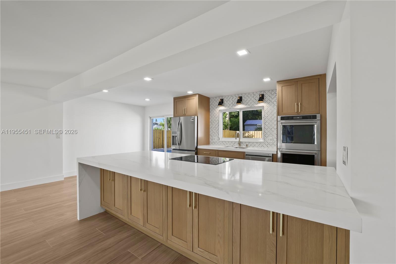 CORAL HIGHLANDS - Residential