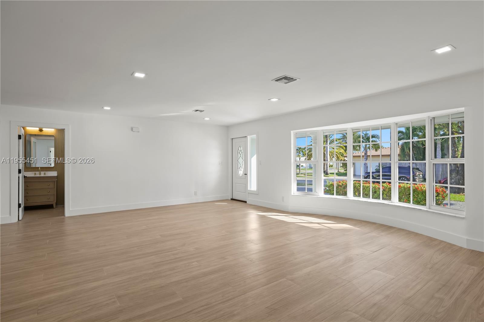 CORAL HIGHLANDS - Residential