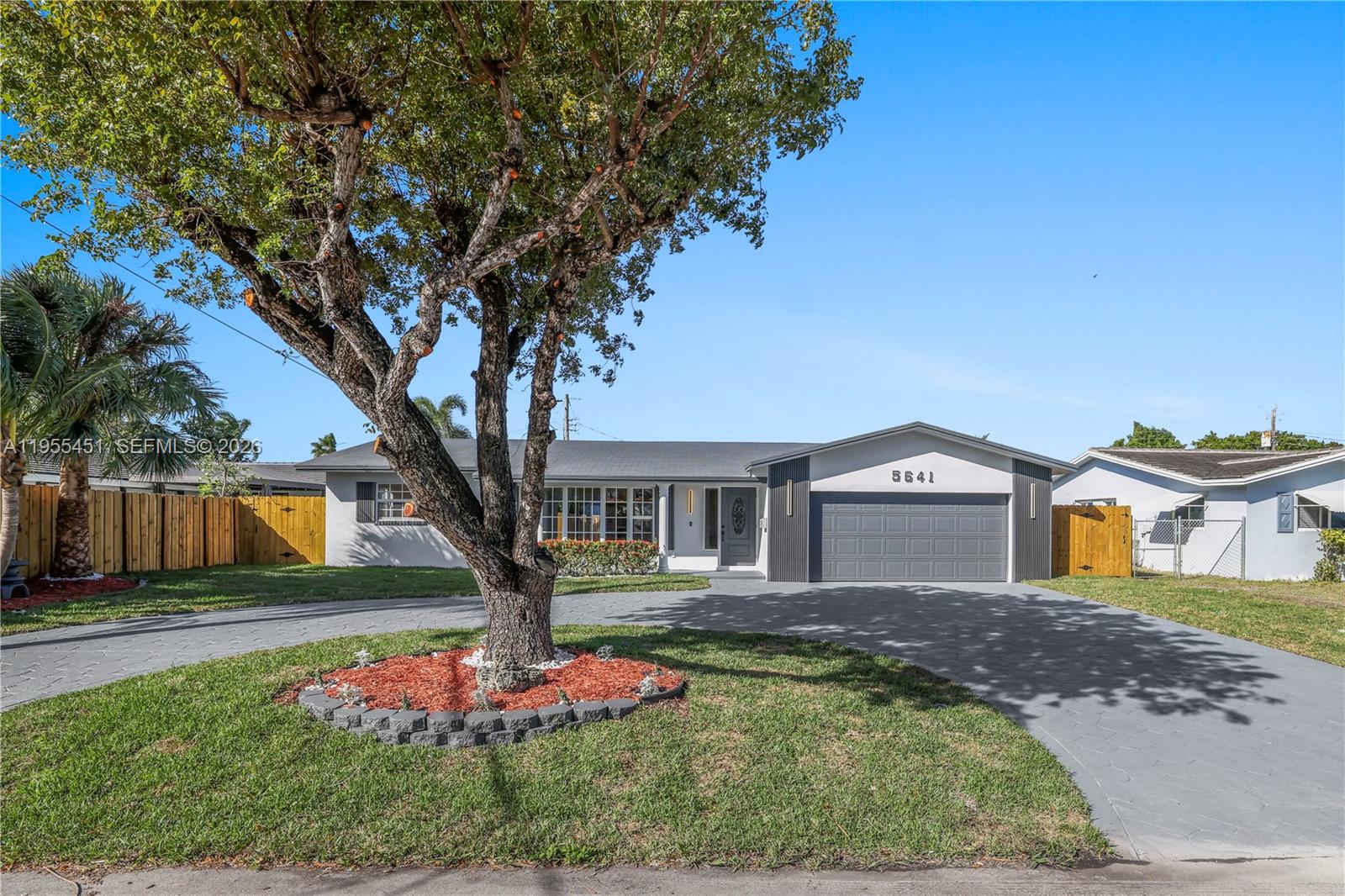 CORAL HIGHLANDS - Residential