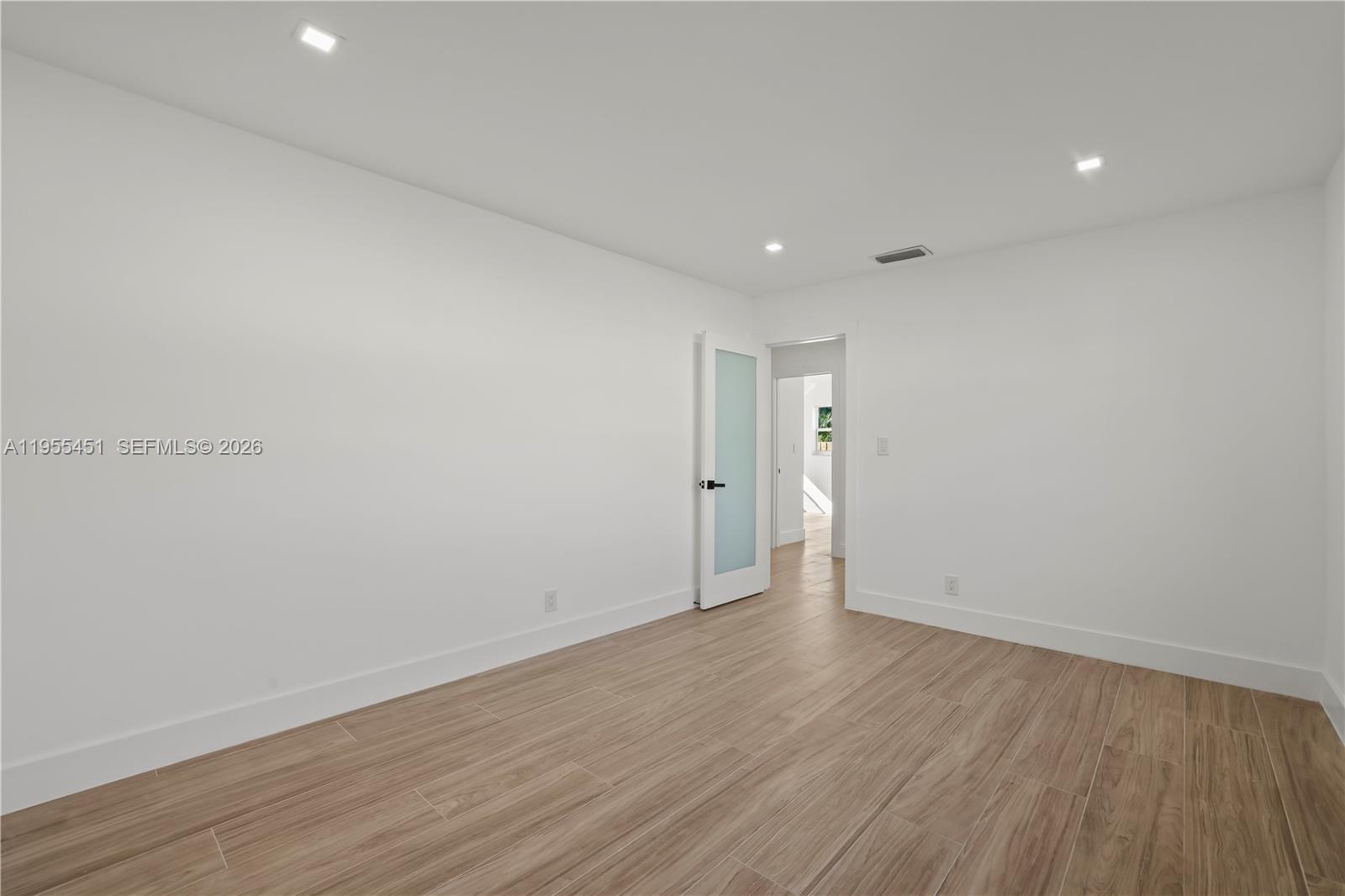 CORAL HIGHLANDS - Residential