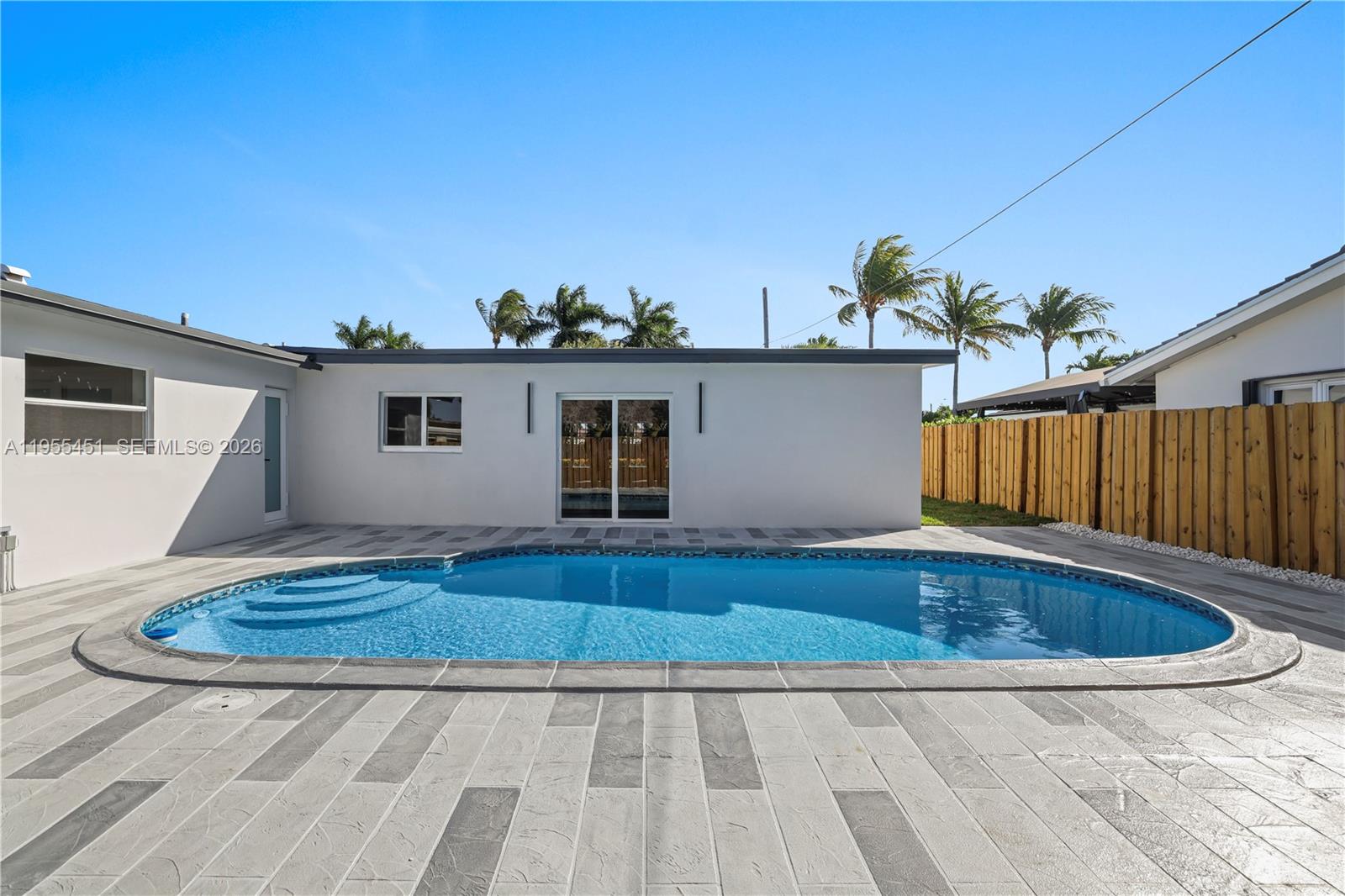 CORAL HIGHLANDS - Residential