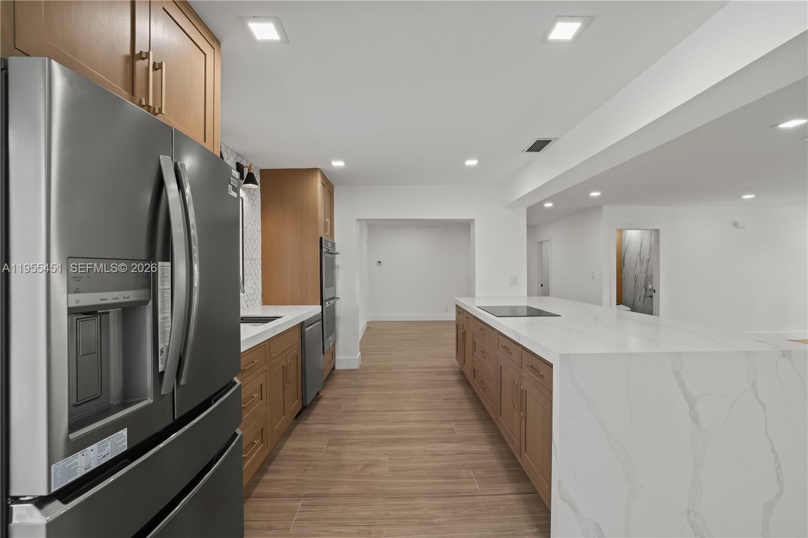 CORAL HIGHLANDS - Residential