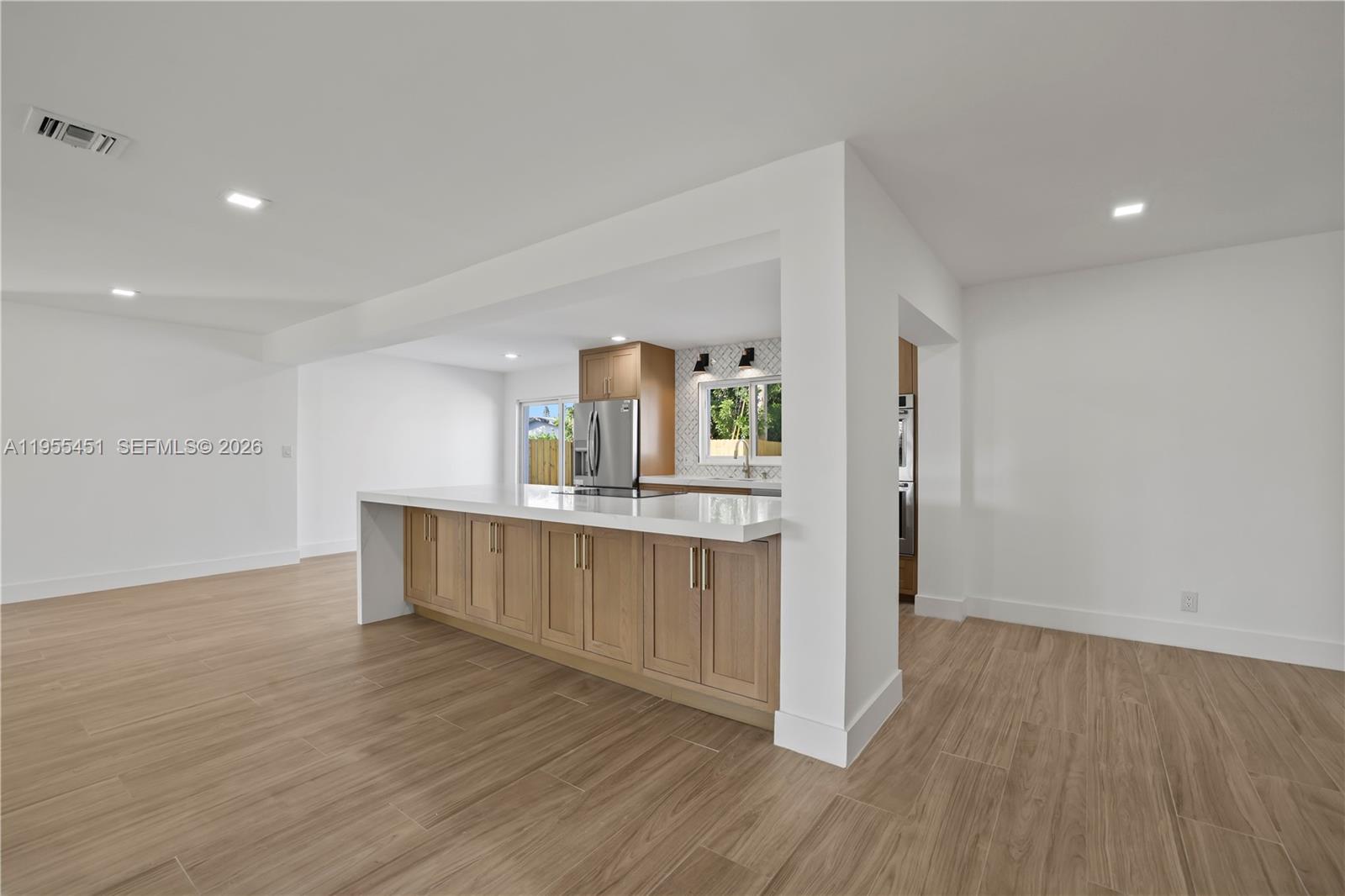 CORAL HIGHLANDS - Residential