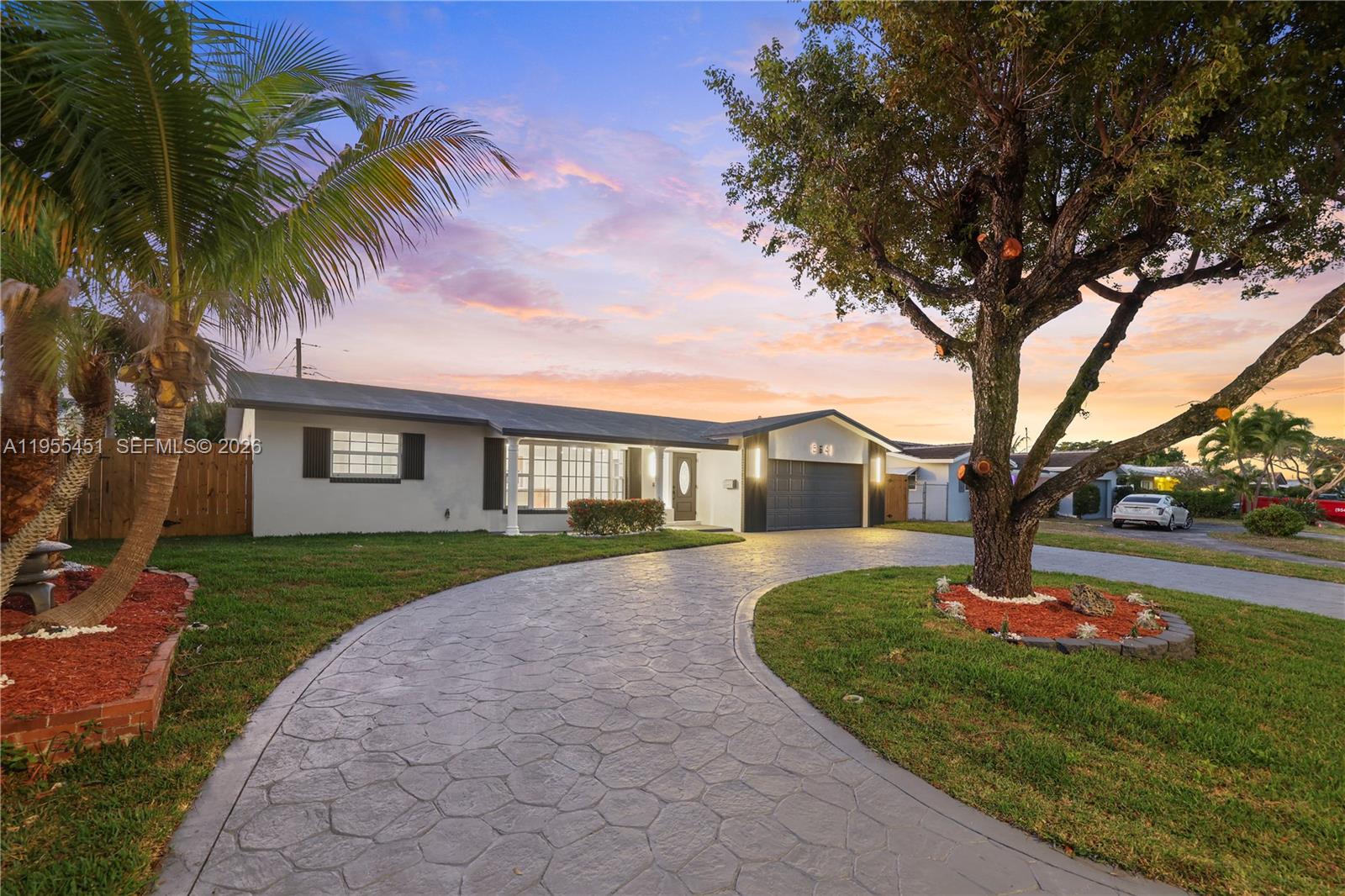 CORAL HIGHLANDS - Residential