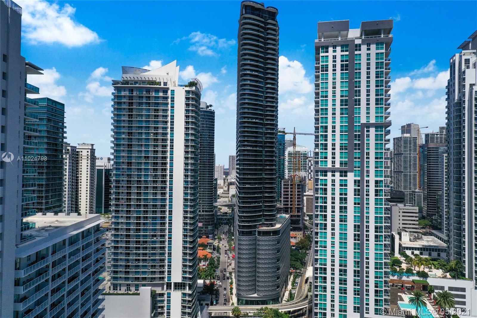 Brickell Flatiron Condo - Residential