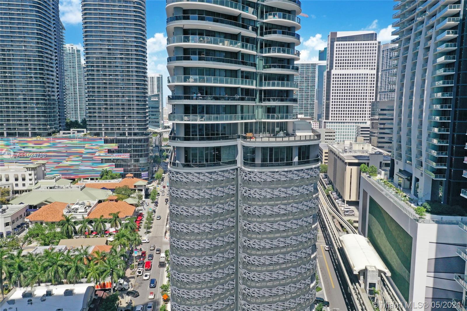 Brickell Flatiron Condo - Residential