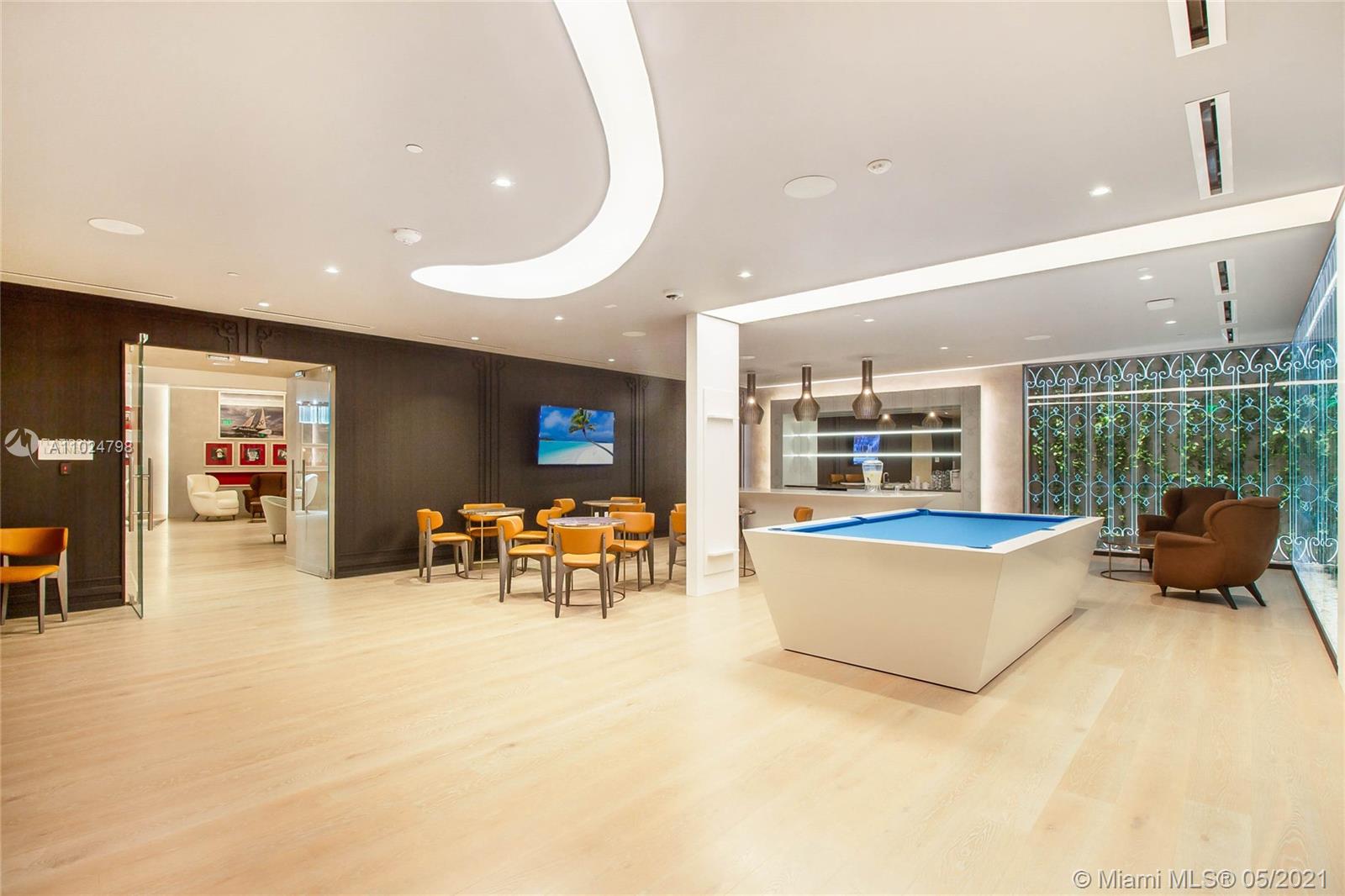 Brickell Flatiron Condo - Residential