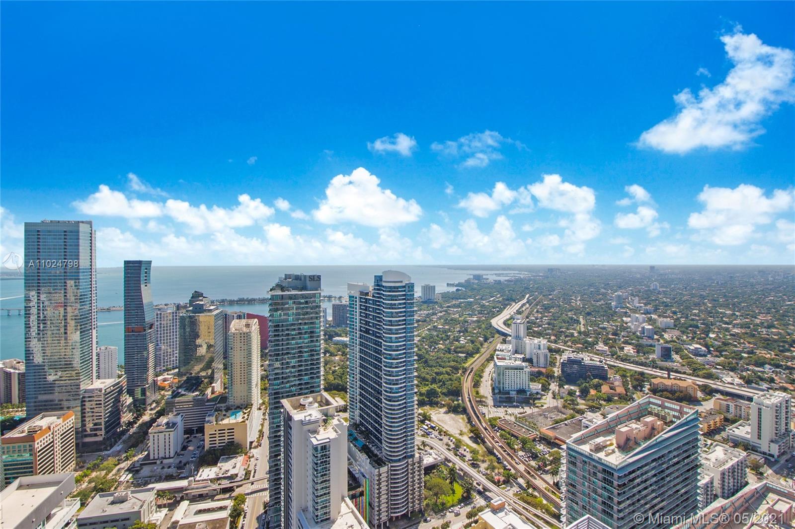 Brickell Flatiron Condo - Residential