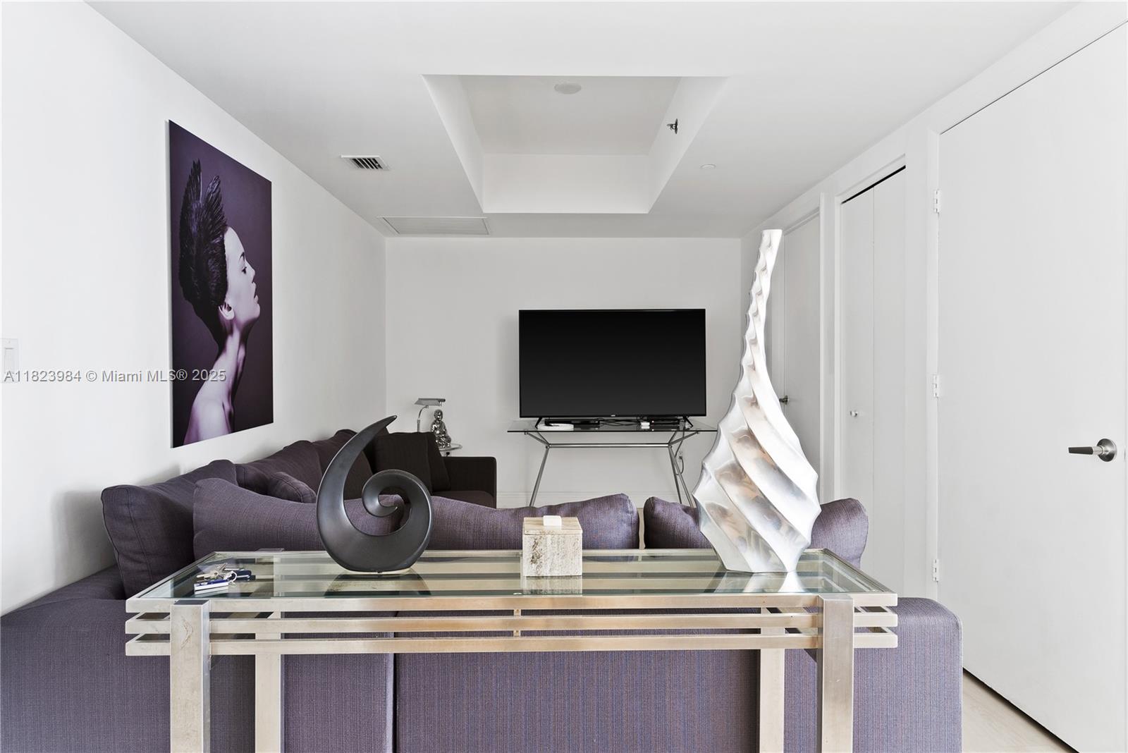 ICONBRICKELL CONDO NO 1 - Residential