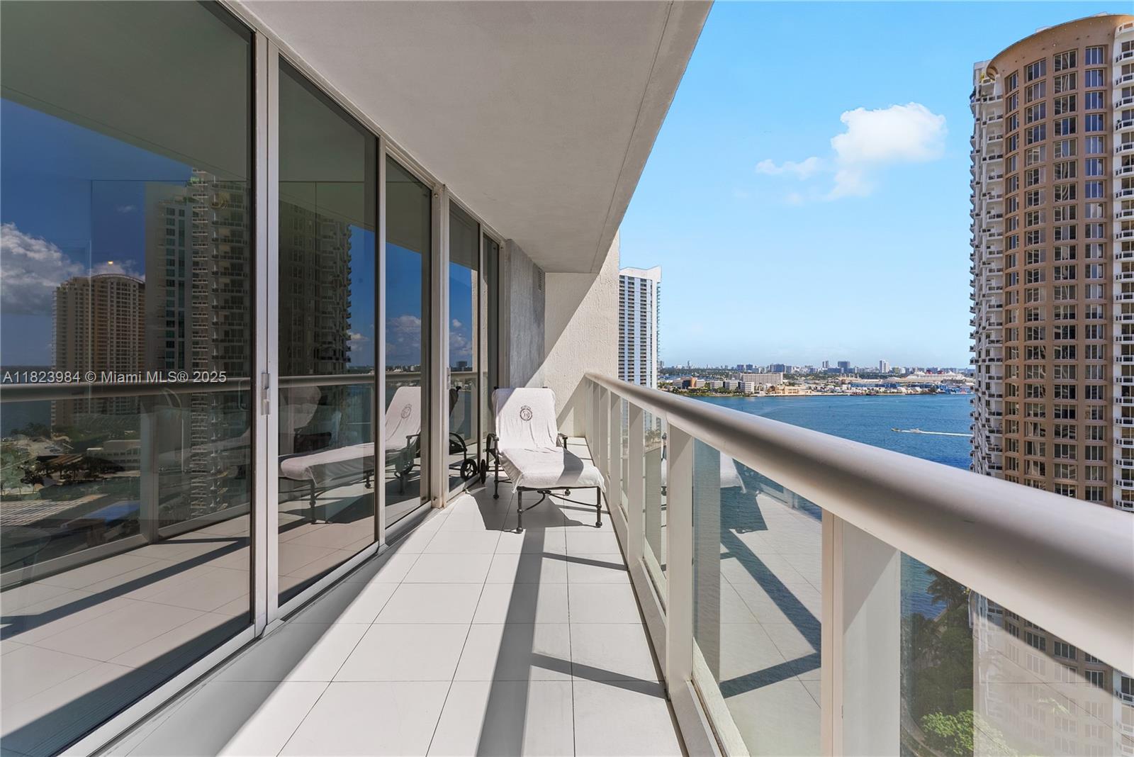 ICONBRICKELL CONDO NO 1 - Residential