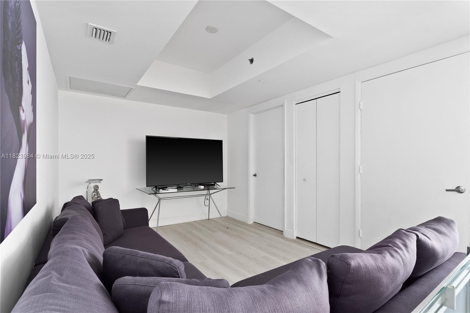 ICONBRICKELL CONDO NO 1 - Residential