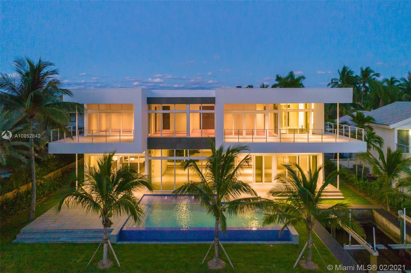 GOLDEN BEACH SEC E - Residential