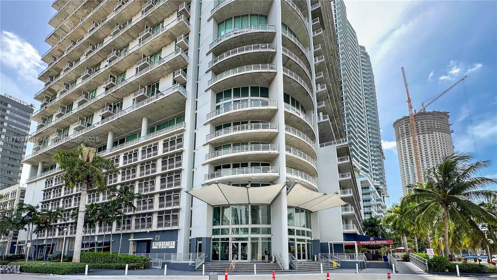 690 Sw 1st Ct 1034, Miami, Broward County, Florida - 1 Bathrooms - 