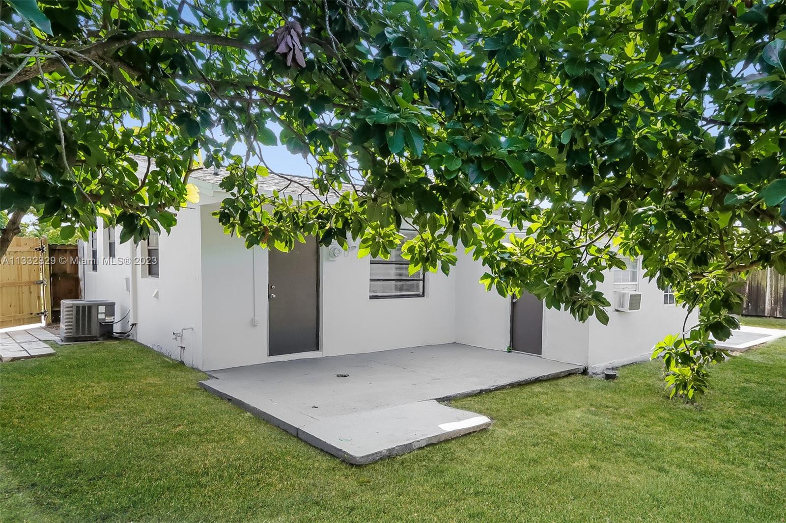 MEADOWBROOK 1 - Residential Lease