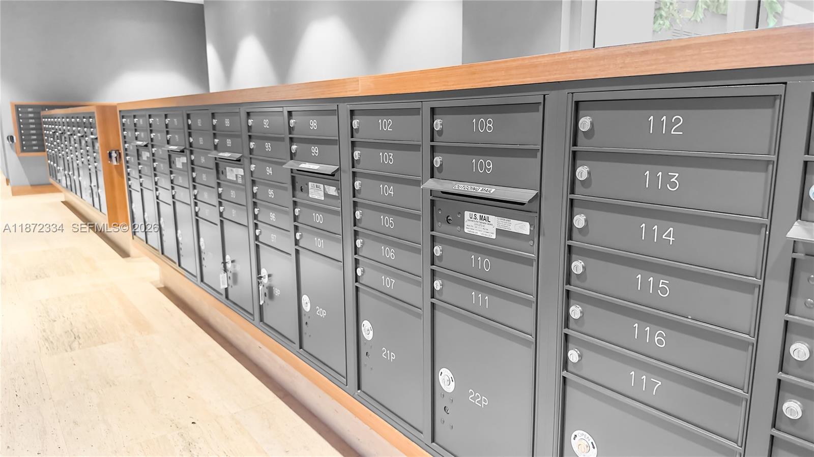 THE HARBOUR NORTH CONDO - Residential