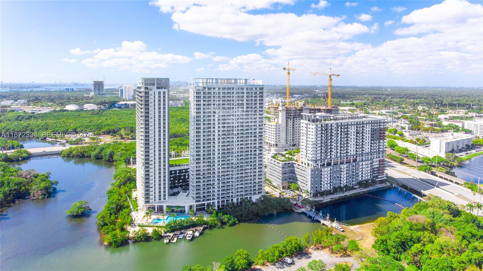 THE HARBOUR NORTH CONDO - Residential