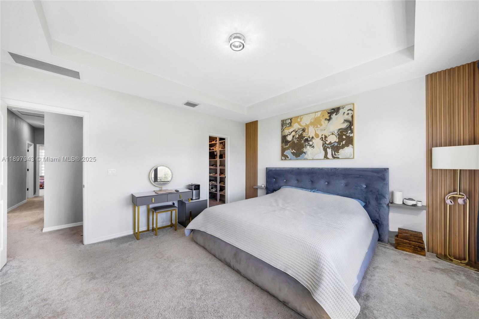 OAK TREE PROPERTY REDEVEL - Residential