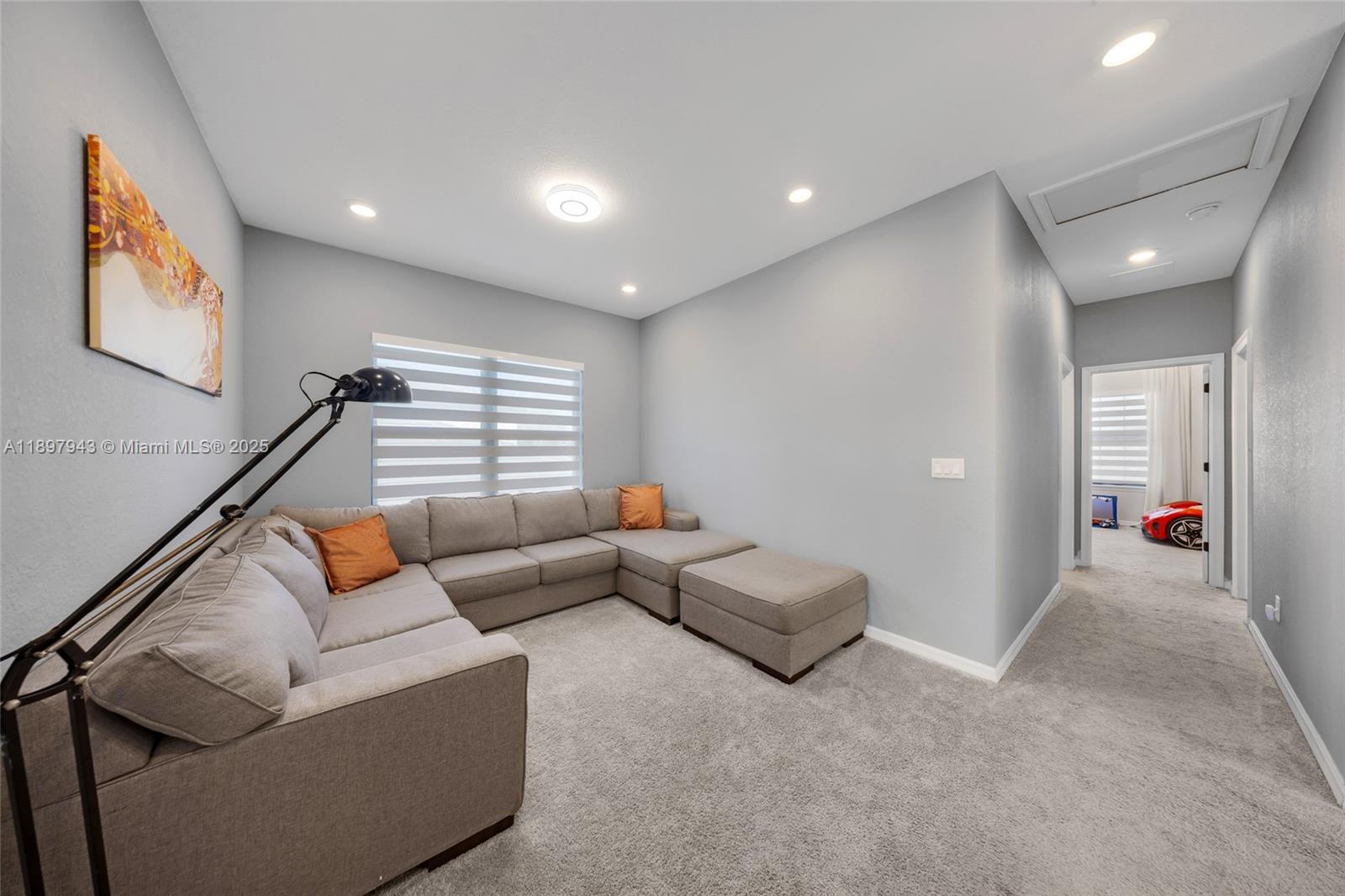 OAK TREE PROPERTY REDEVEL - Residential