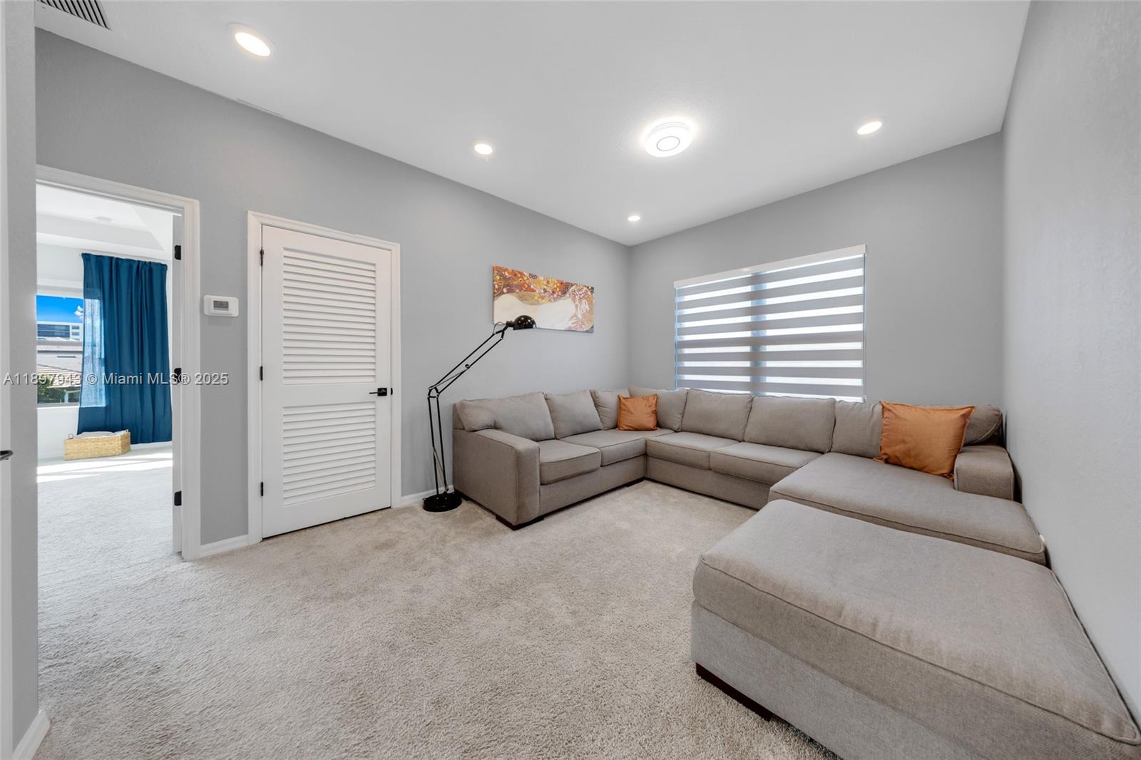 OAK TREE PROPERTY REDEVEL - Residential