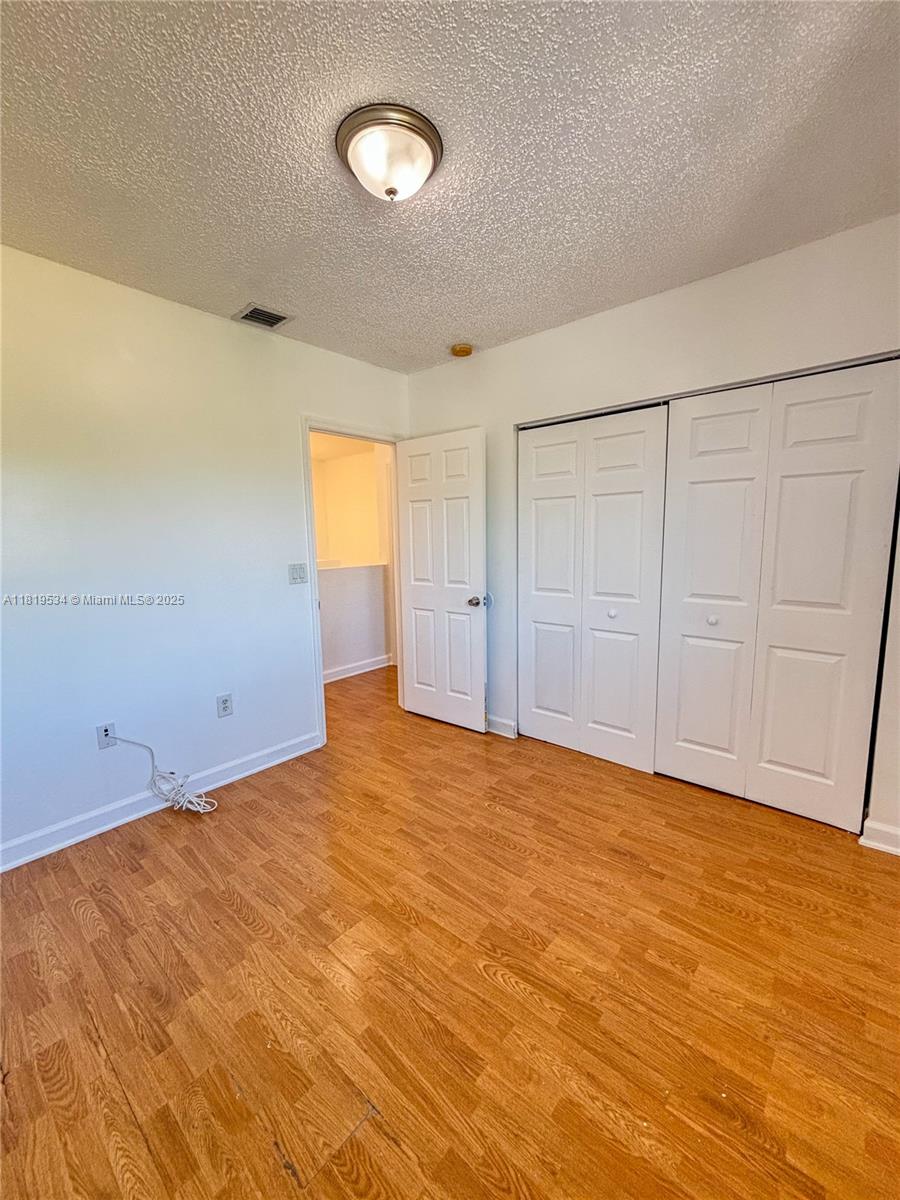 LAKES BY THE BAY SEC 12 - Residential Lease