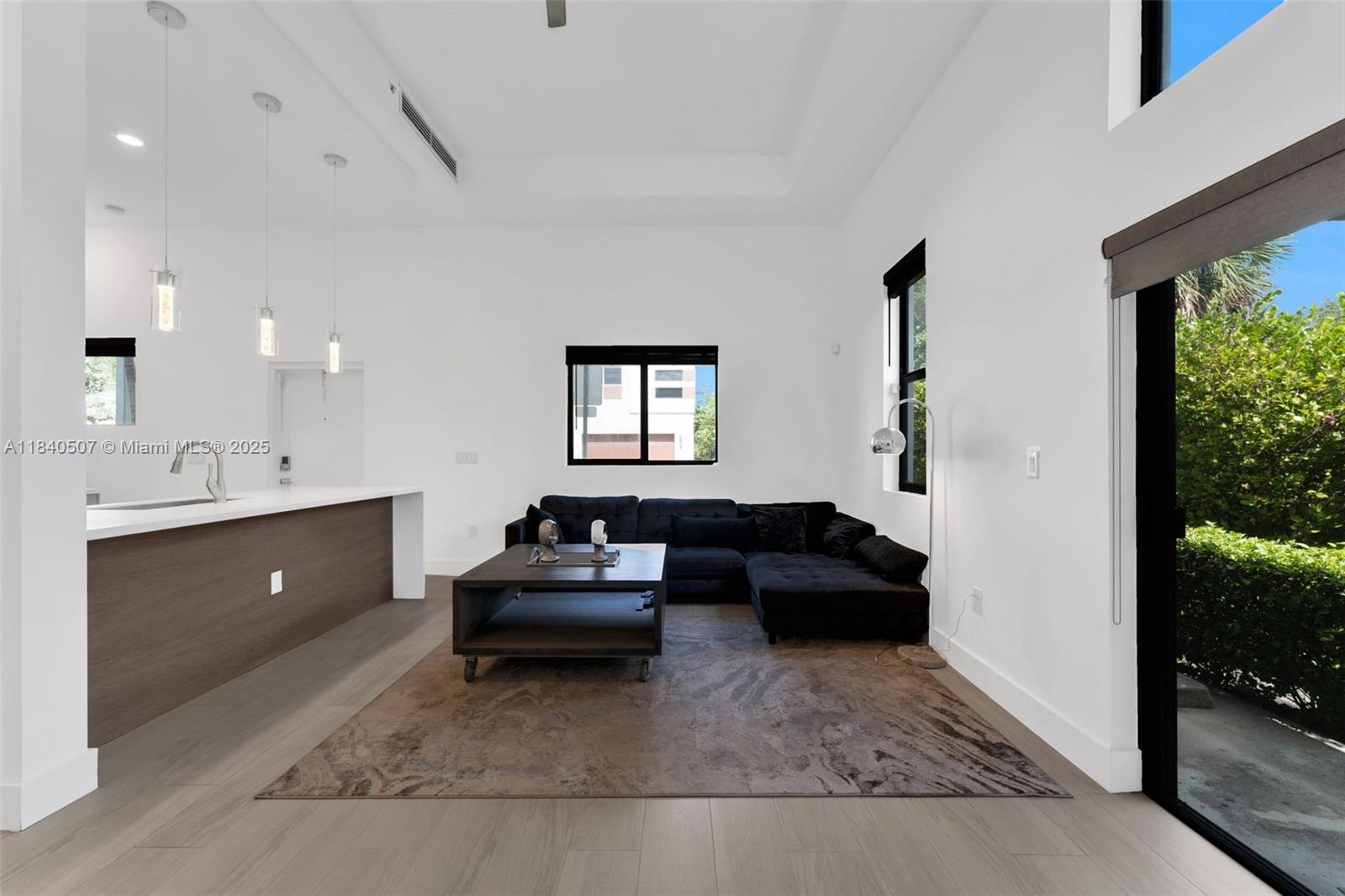 PLANTATION BUSINESS PARK - Residential