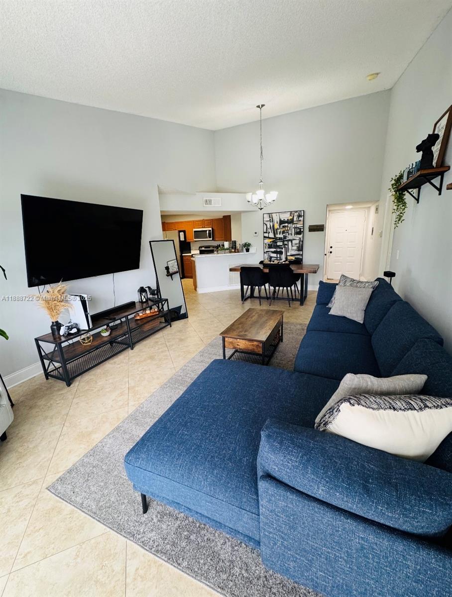 EDGEWATER CONDO - Residential Lease