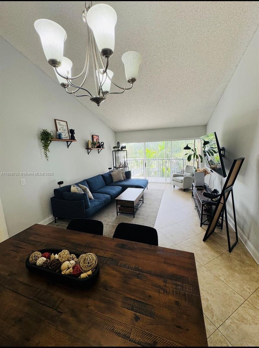 Beautiful and spacious 2Bd/2Bth on the third floor in a gated community. Full-size Washer/Dryer in unit. Gorgeous landscaping. Offers Amenities including 2 pools and Hot Tubs, Kids playground, Gym, Tennis/Soccer courts, BBQ areas, Dog Park, etc. Enjoy nearby shopping, Coral Springs Square Mall is minutes away, dining, entertainment, banks, hospitals, and much more...a central location with easy access to major highways.