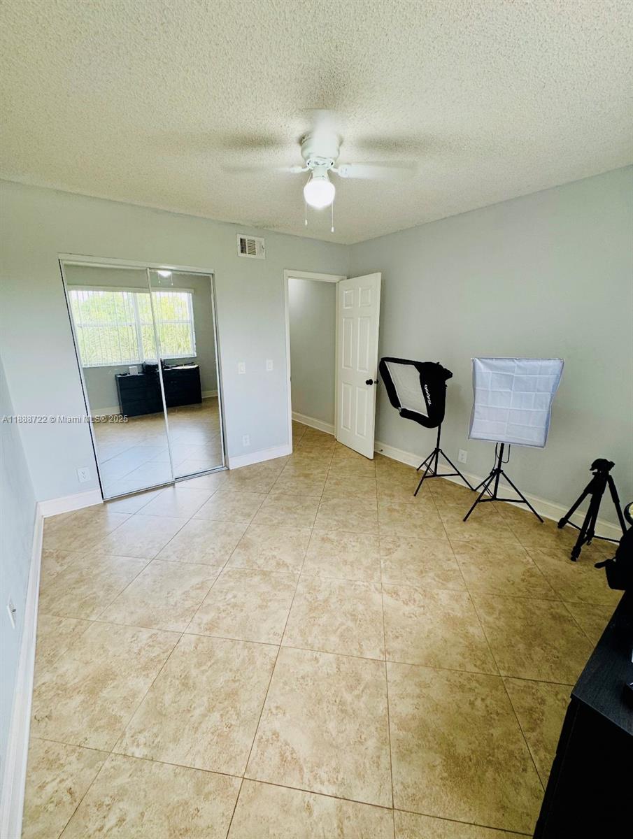 EDGEWATER CONDO - Residential Lease