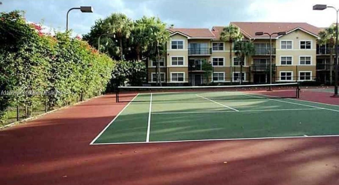 EDGEWATER CONDO - Residential Lease