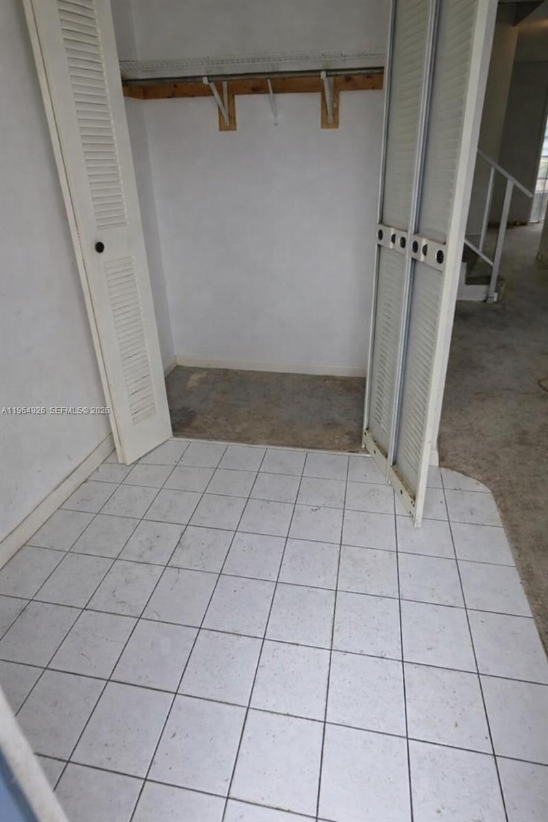 17120 SW 94th Ave 404