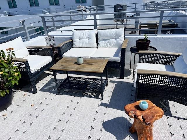 MERIDIAN 5 CONDO - Residential Lease