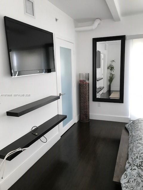 MERIDIAN 5 CONDO - Residential Lease