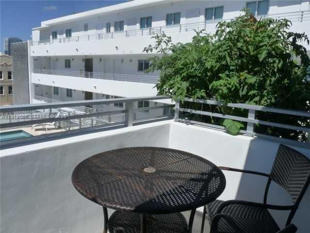 MERIDIAN 5 CONDO - Residential Lease