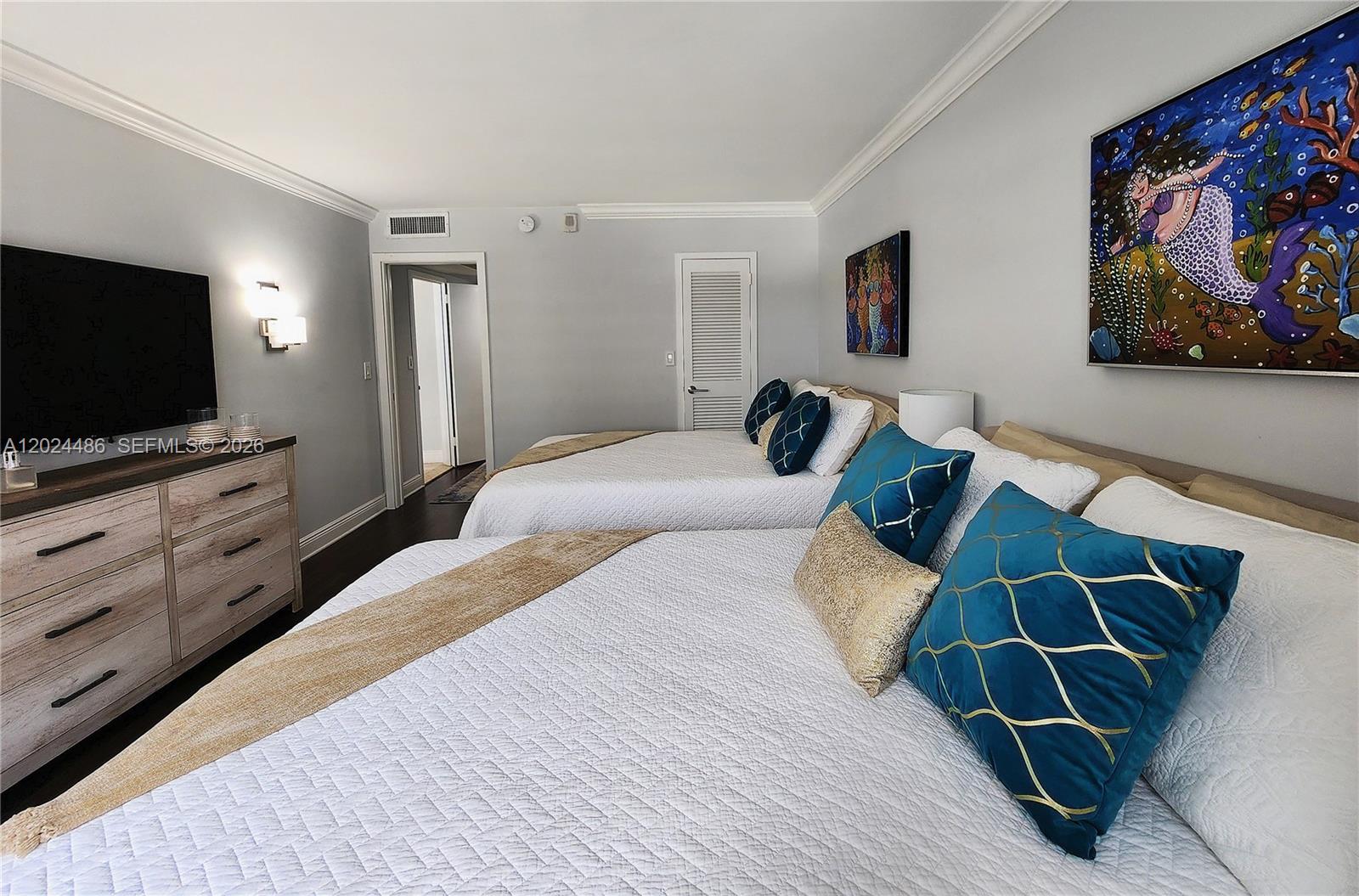 PARKER PLAZA CONDO ESTATE - Residential Lease