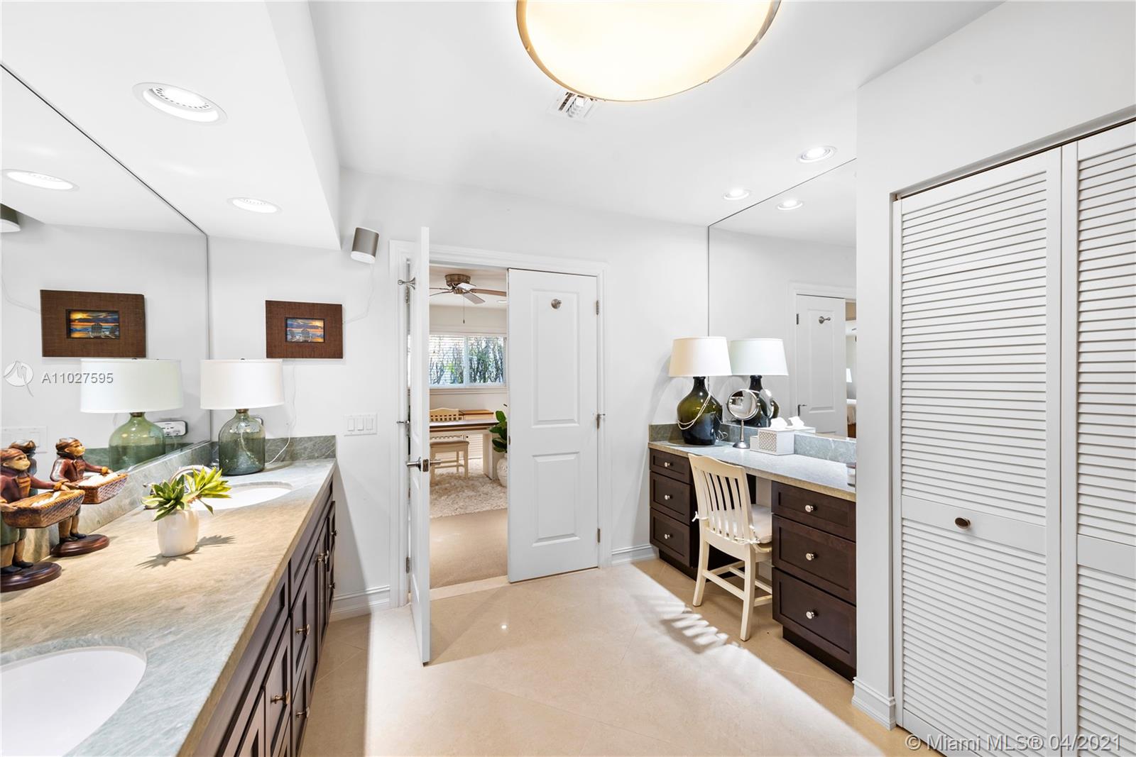 HARBOR BEACH - Residential