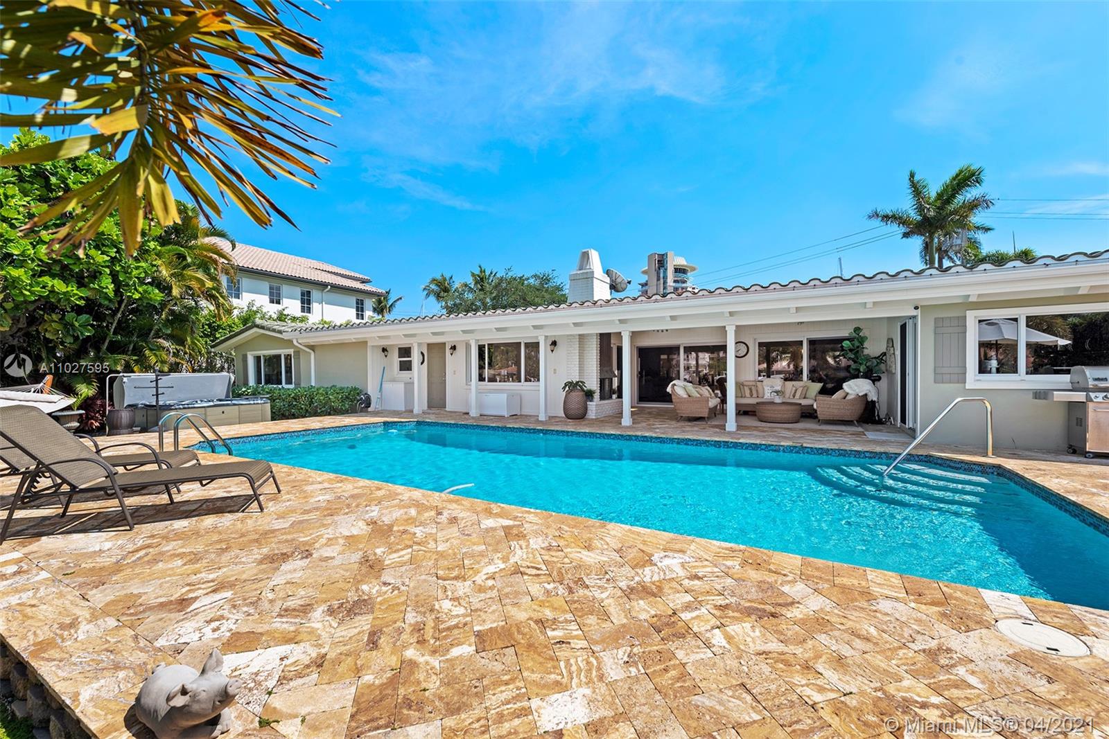 HARBOR BEACH - Residential