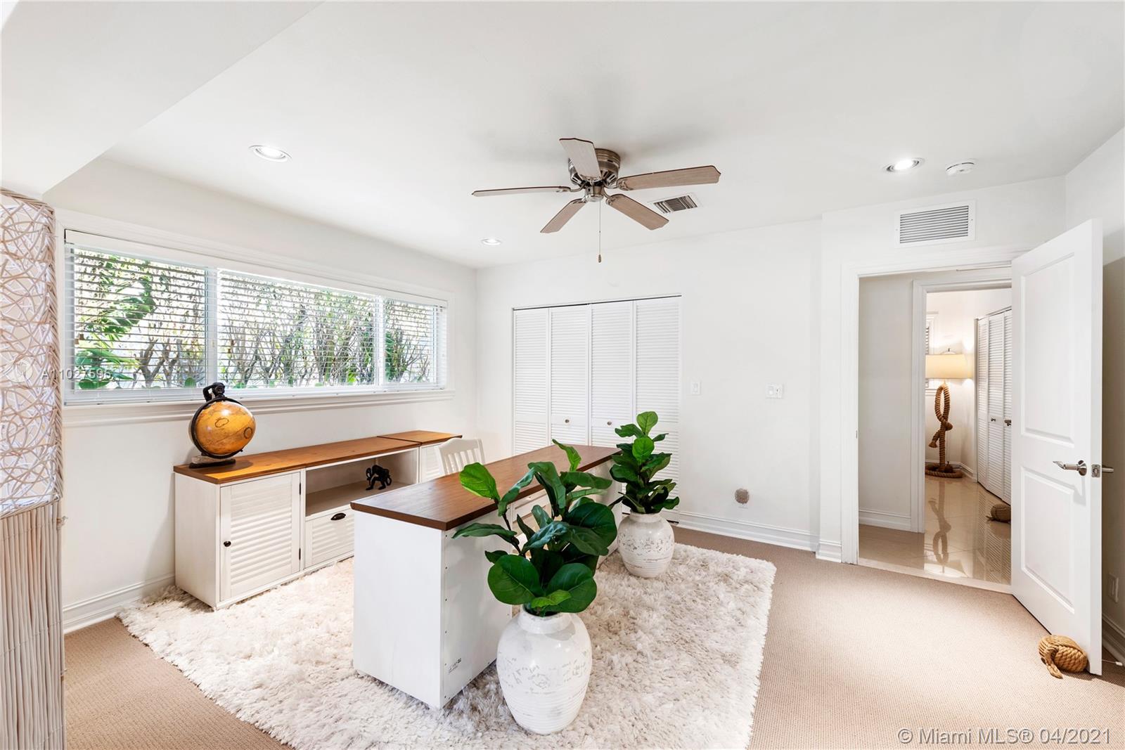 HARBOR BEACH - Residential