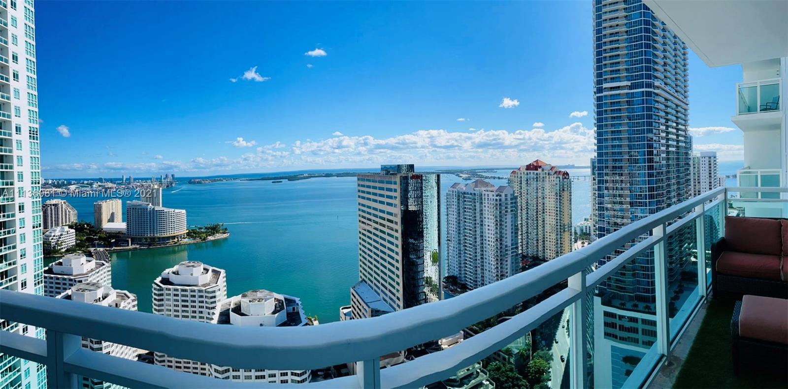 THE PLAZA 901 BRICKELL CO - Residential Lease