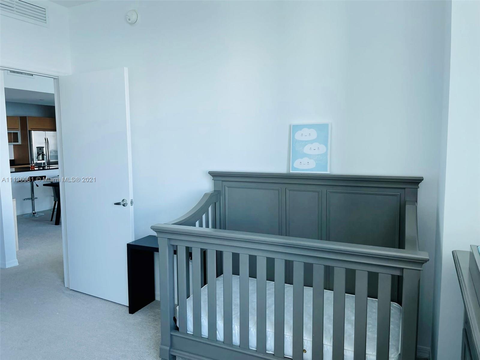 THE PLAZA 901 BRICKELL CO - Residential Lease