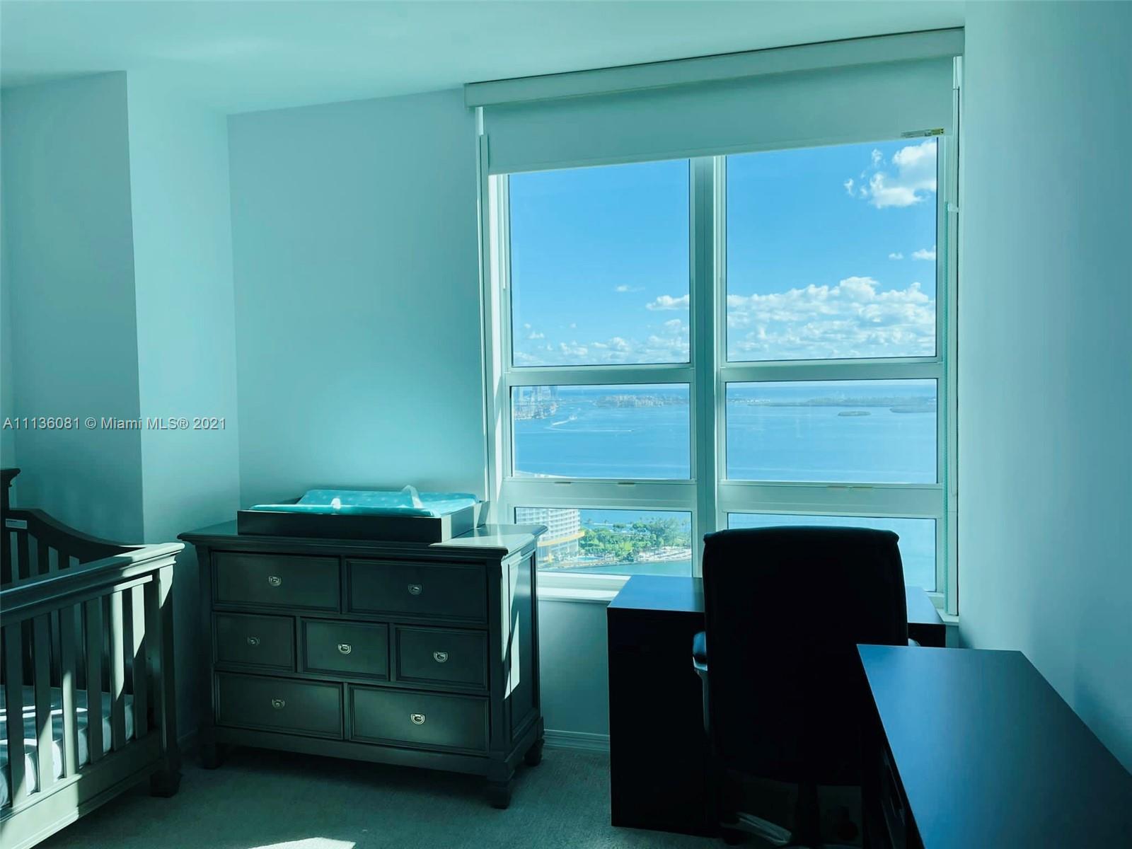 THE PLAZA 901 BRICKELL CO - Residential Lease